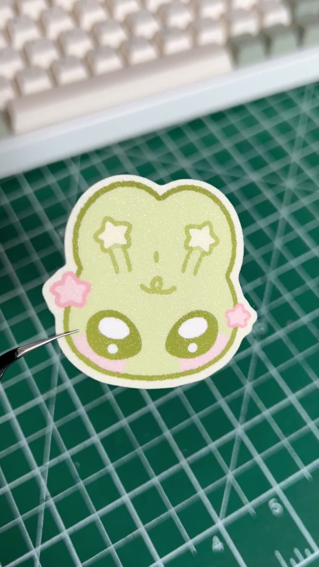 Kawaii Alien Bun Sticker